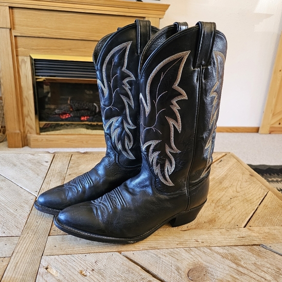 Justin Boots Other - Justin Men's 10.5 EE western boots